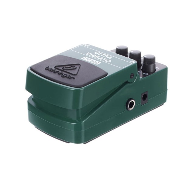افکت گیتار الکتریک بهرینگر Behringer UV300 Ultra Vibrato Pedal
