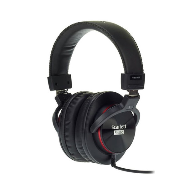کارت صدا فوکوسرایت Focusrite Scarlett Solo Studio 3rd Gen Recording Bundle