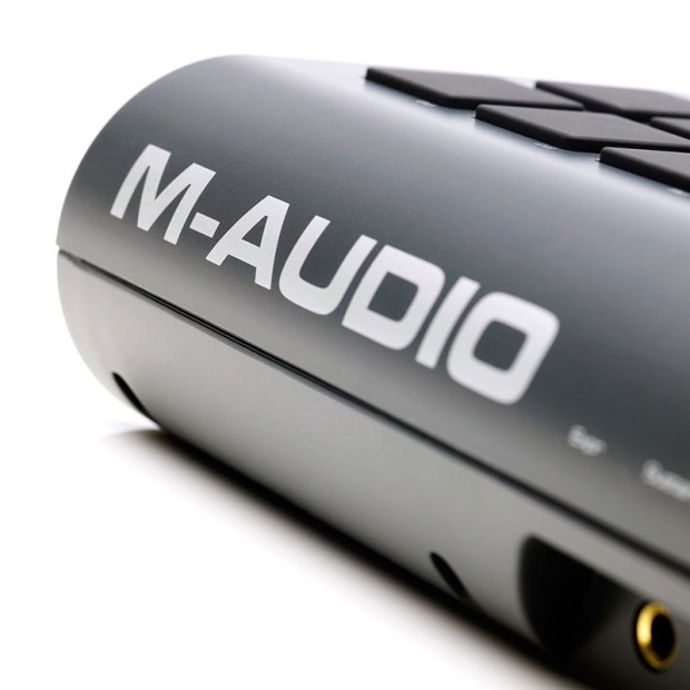 میدی کنترلر ام آدیو M-Audio Axiom 25 G2