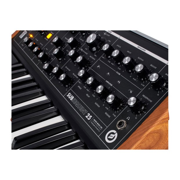 سینتی سایزر موگ Moog Subsequent 25