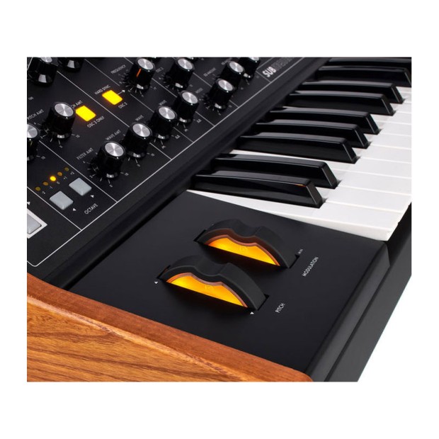 سینتی سایزر موگ Moog Subsequent 25