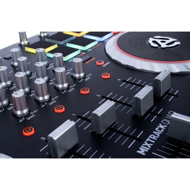 دی جی کنترلر نیومارک Numark MIXDECK Quad