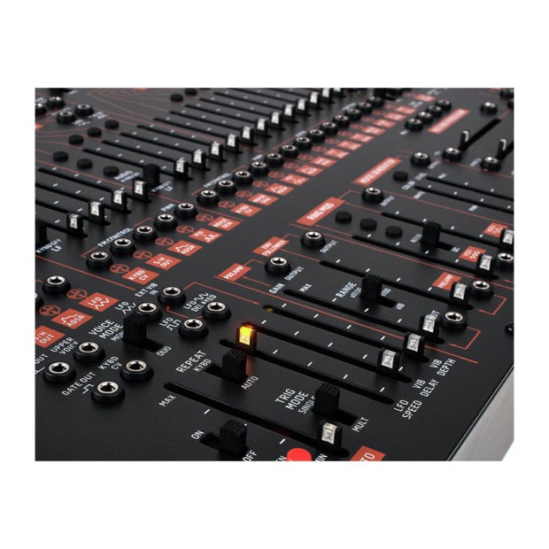 سینتی سایزر بهرینگر Behringer 2600 Analog Semi-Modular Synthesizer