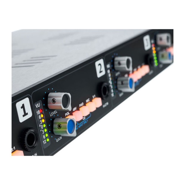 پری آمپ ای پی آی API 3124V