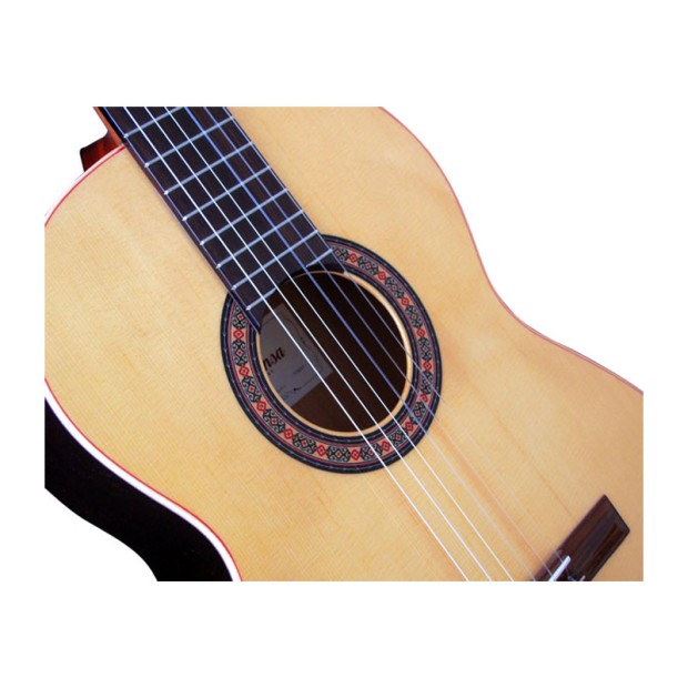گیتار کلاسیک آلمانزا Almansa 401 Abeto