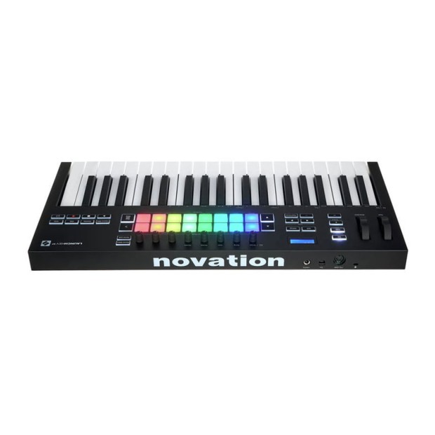 میدی کنترلر نویشن Novation Launchkey 37 MK3