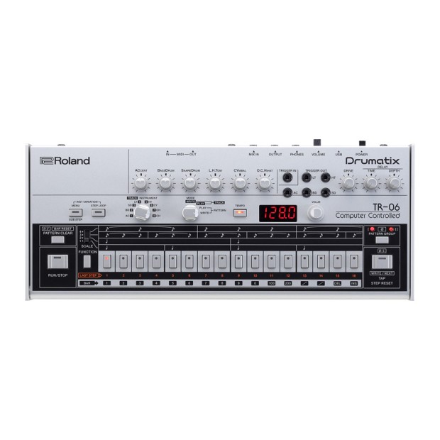 سینتی سایزر رولند Roland TR-06