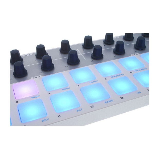 میدی کنترلر آرتوریا Arturia BeatStep