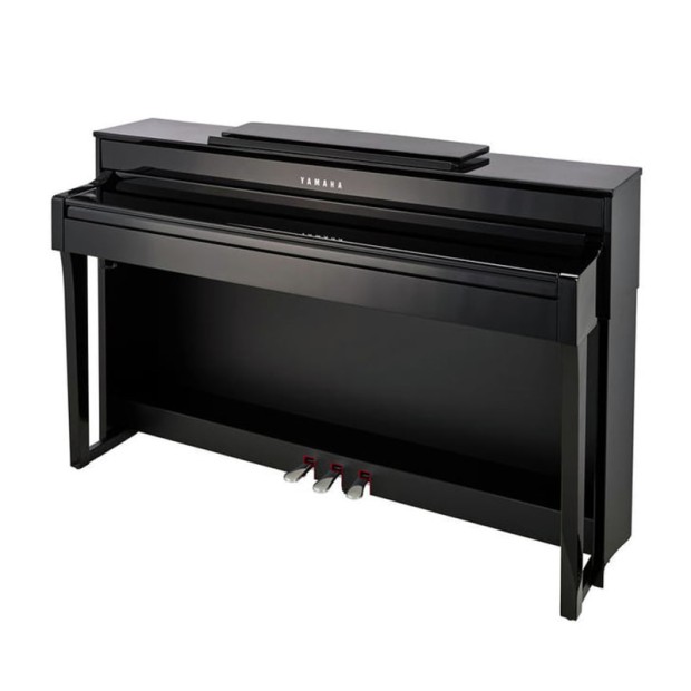 پیانو دیجیتال یاماها Yamaha CLP 635 PE