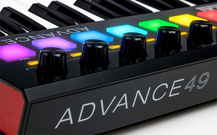 AKAI Advance 49 میدی کنترلر
