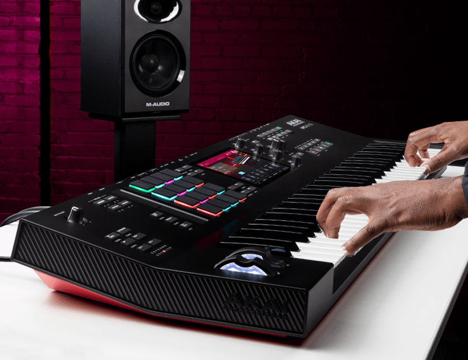 میدی کنترلر AKAI MPC Key 61