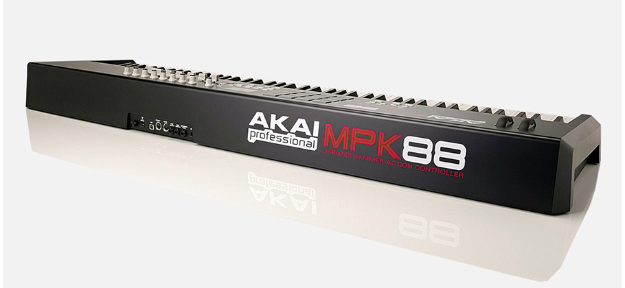 AKAI MPK88 میدی کنترلر