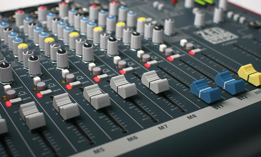 Allen & Heath ZED60-14FX میکسر صدا