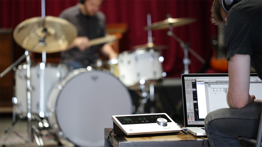 Apogee Quartet کارت صدا مخصوص مک و آیپد