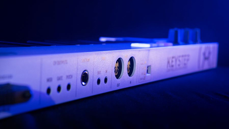 Arturia KeyStep میدی کنترلر