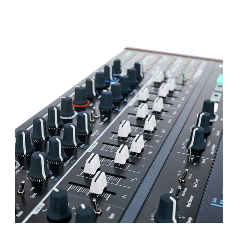 سینتی سایزر آرتوریا Arturia MiniBrute 2