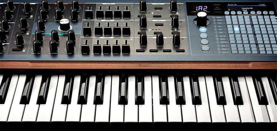 سینتی سایزر Arturia PolyBrute