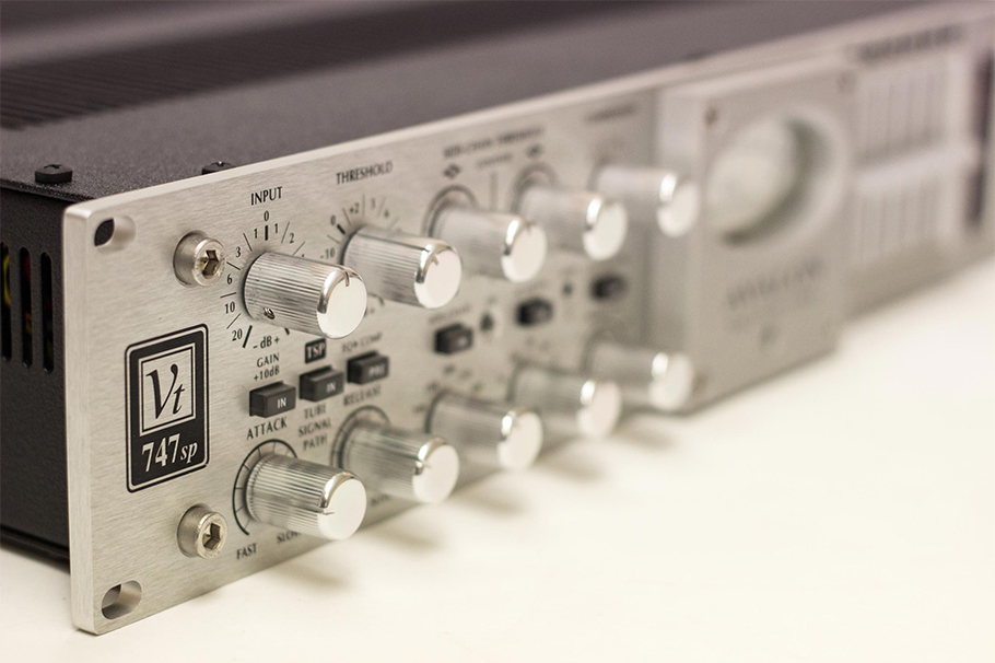 Avalon Compressor VT-747SP پری آمپ