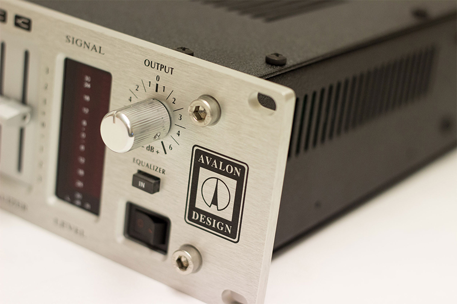 Avalon Compressor VT-747SP پری آمپ