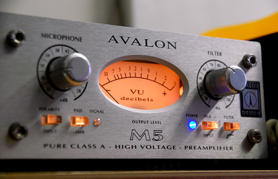 Avalon M5 پری آمپ