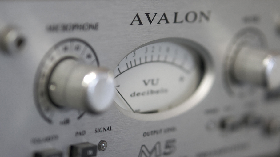 Avalon M5 پری آمپ