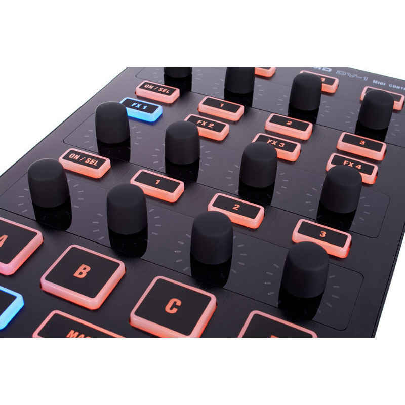 دی جی کنترلر بهرینگر Behringer CMD DV-1