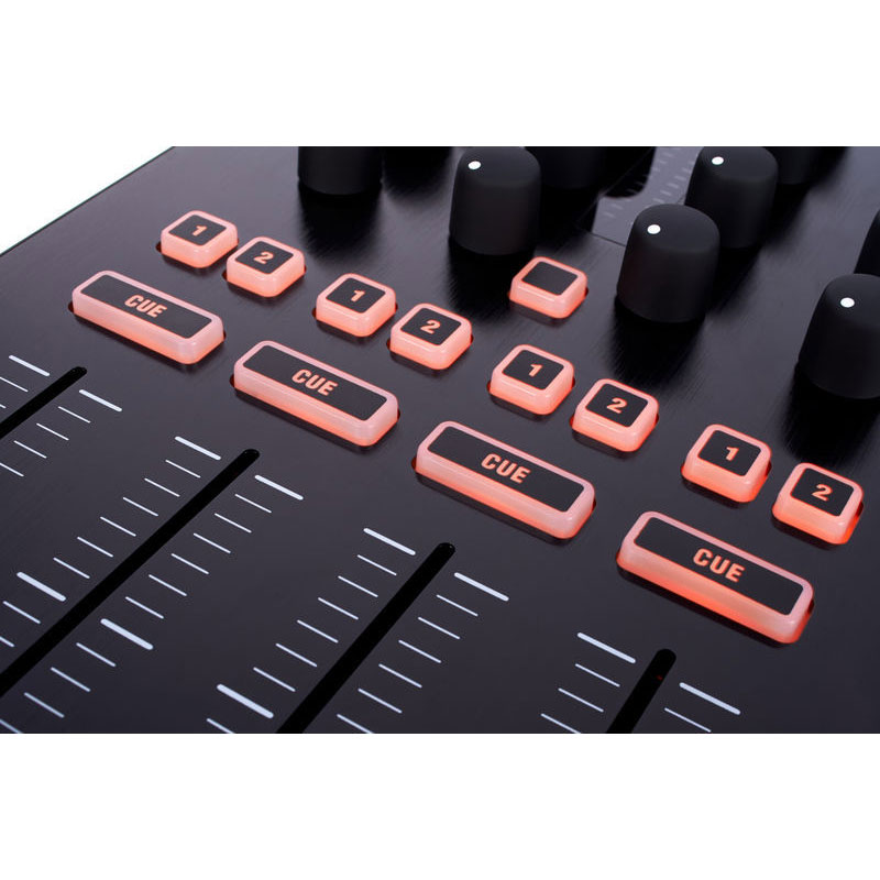 دی جی کنترلر بهرینگر Behringer CMD MM-1