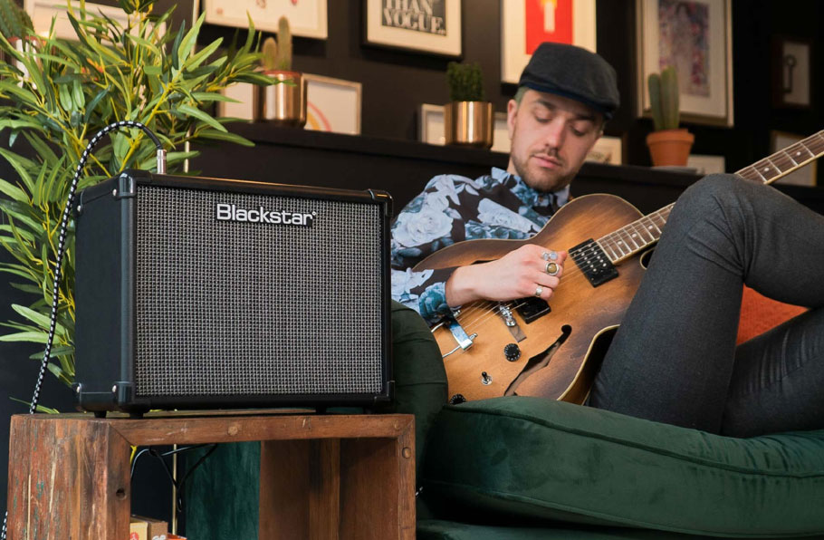 آمپلی فایر گیتار Blackstar ID:Core 40 V3 2x6.5"-inch, 2 x 20-watt Stereo Combo Amp with Effects