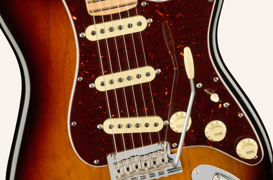 گیتار الکتریک Fender American Professional II Strat MN