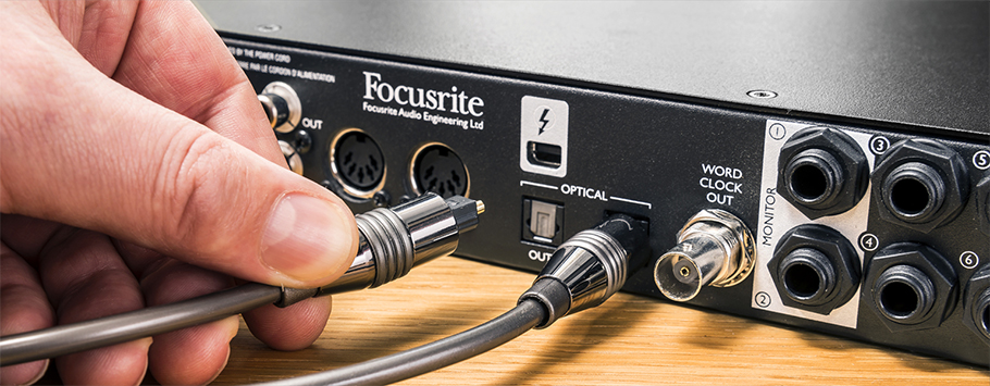 کارت صدا مخصوص سیستم عامل مک Focusrite Clarett 8Pre