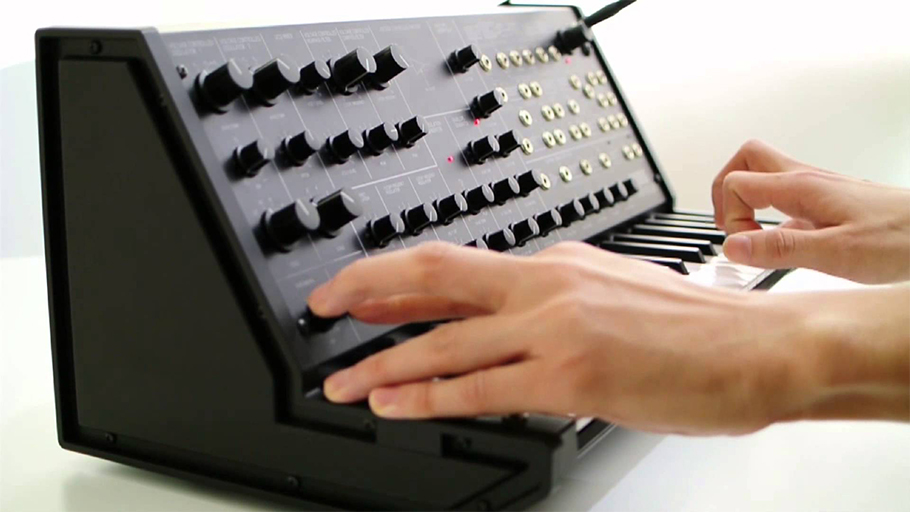 KORG MS-20 Mini سینتی سایزر