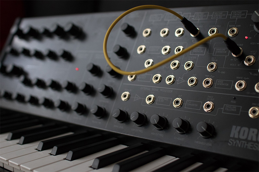 KORG MS-20 Mini سینتی سایزر