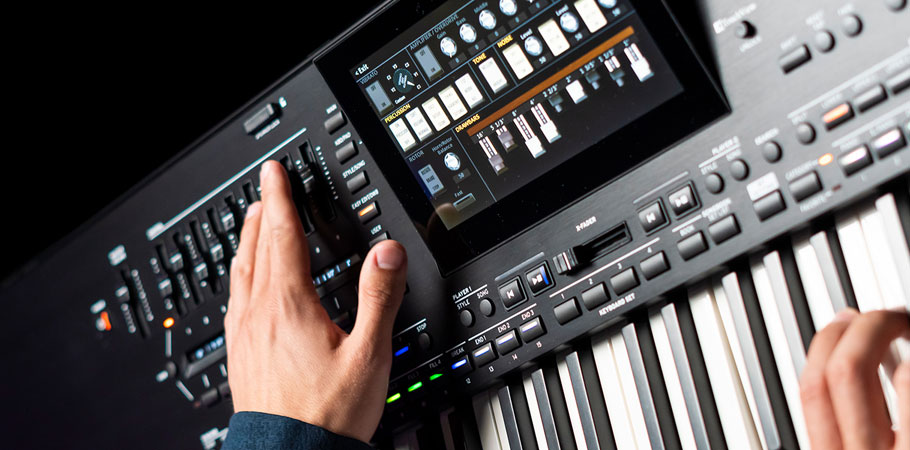 کیبورد ارنجر KORG PA5X 61