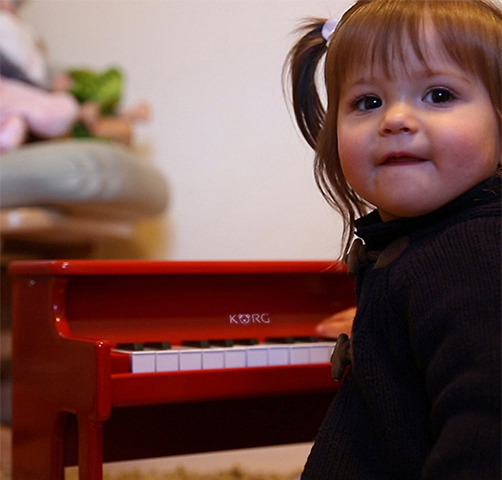 Korg TinyPiano-BK پیانو دیجیتال