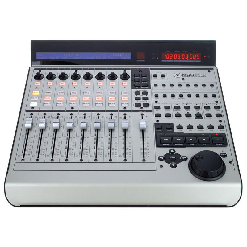 کنترلر نرم افزار مکی Mackie Control Universal Pro