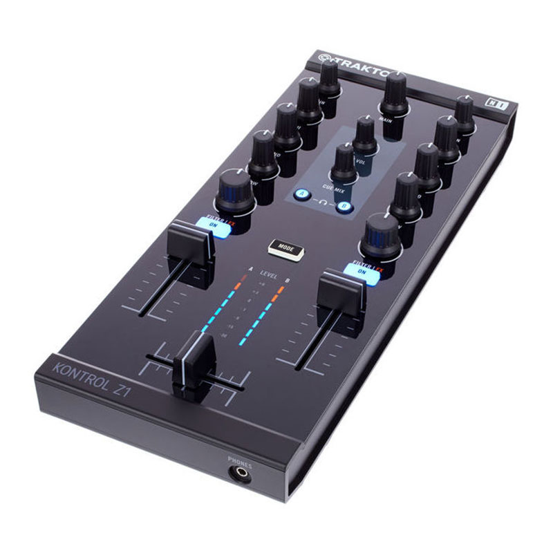 دی جی کنترلر نیتیو اینسترومنتز Native Instruments Traktor Kontrol Z1