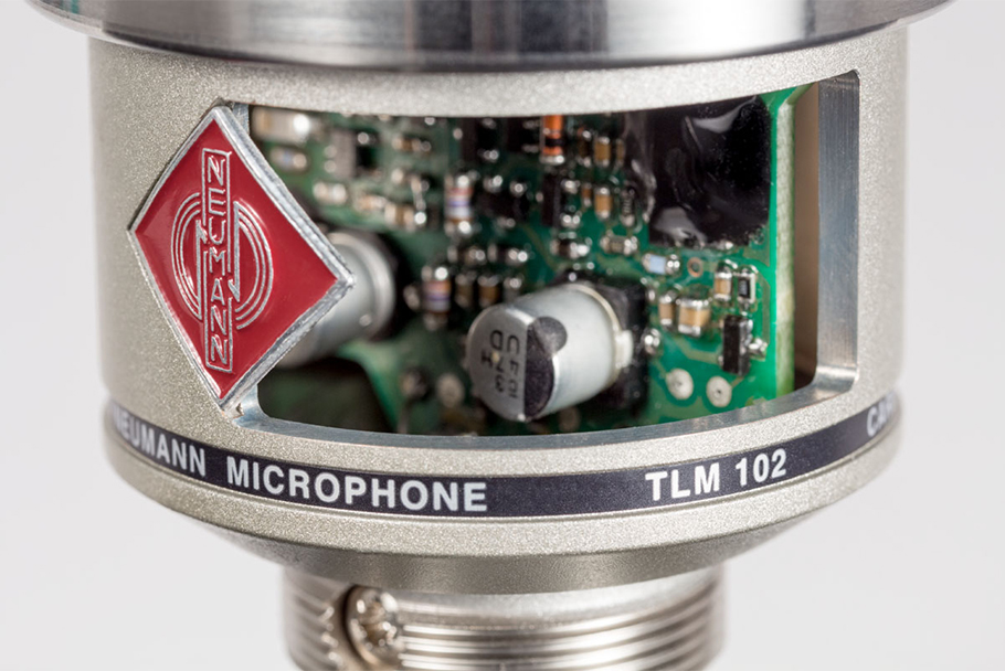 Neumann TLM 102 میکروفن