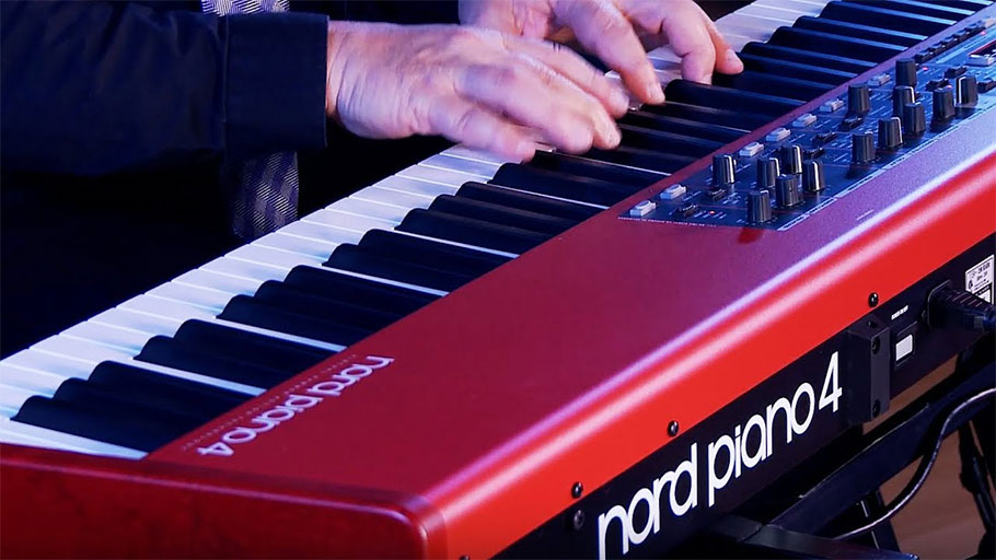 پیانو دیجیتال Nord Piano 4