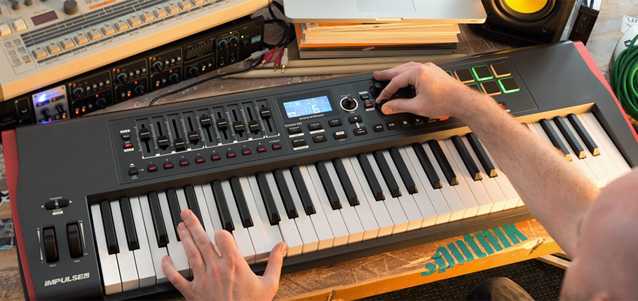 Novation Impulse 61 میدی کنترلر