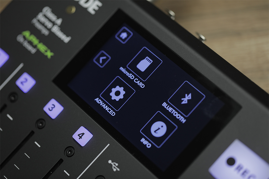 Rode RodeCaster Pro کارت صدا