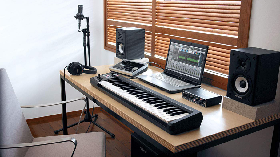  میدی کنترلر  Roland A-49
