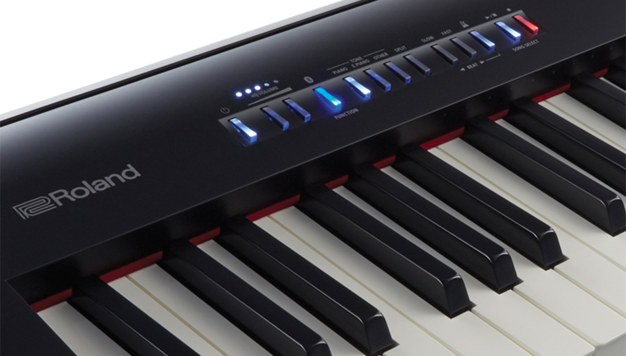 Roland FP-30 پیانو دیجیتال