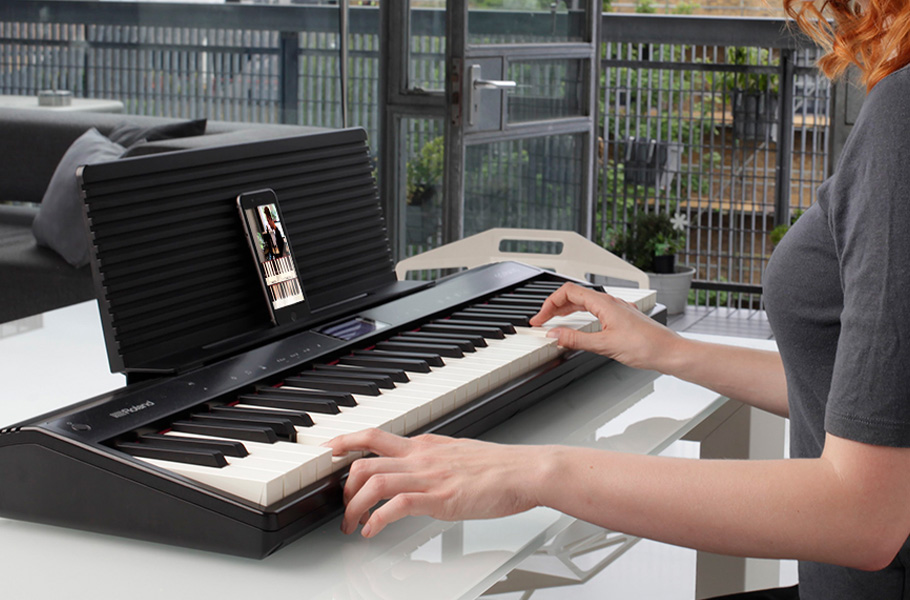 پیانو دیجیتال Roland Go: Piano