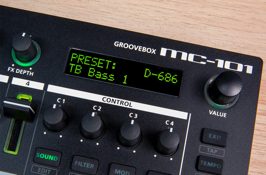 Roland MC-101