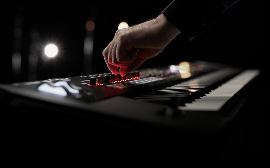 پیانو دیجیتال Roland RD-2000