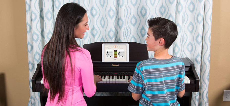 Roland RP401-R پیانو دیجیتال