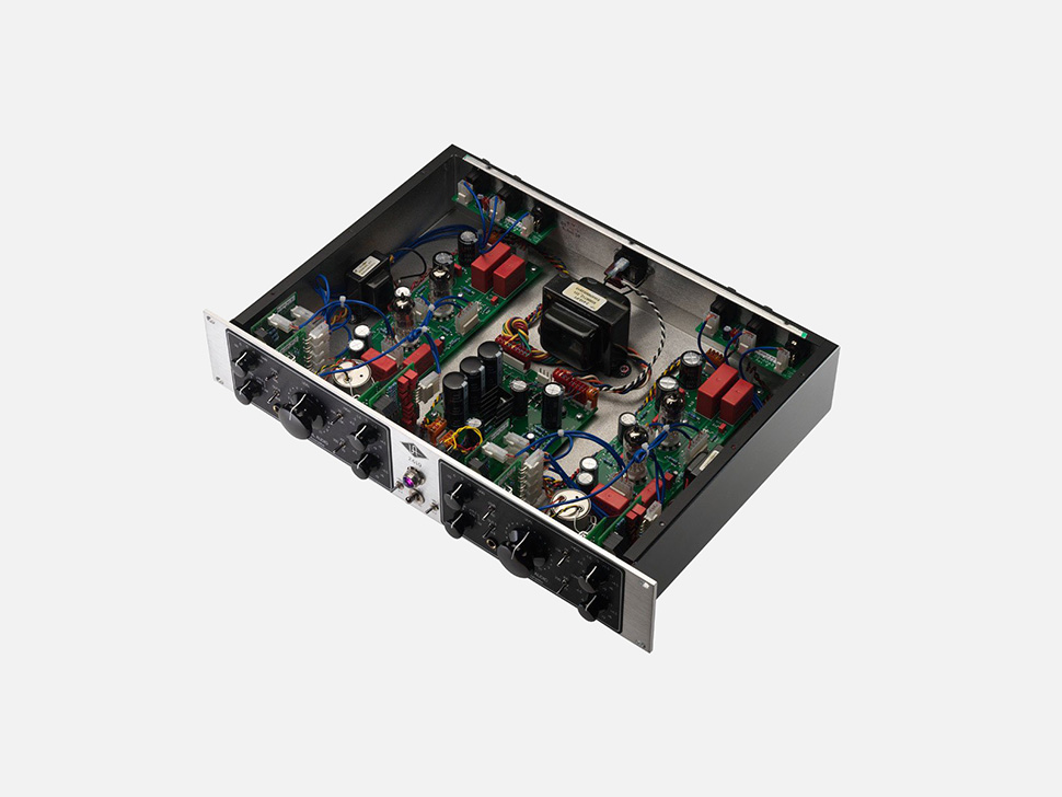 Universal Audio 2-610S پری آمپ