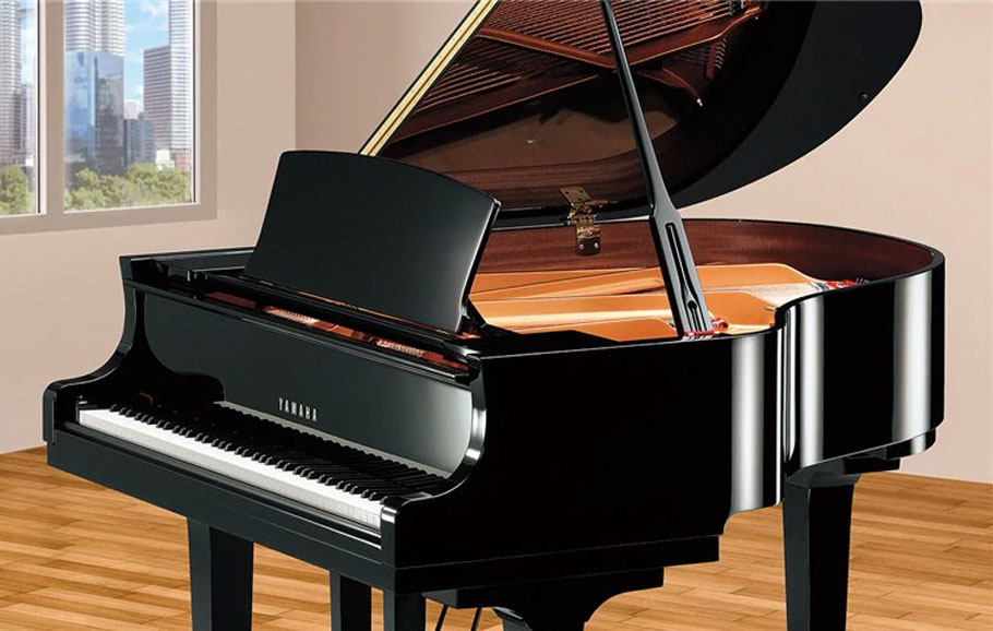 پیانو آکوستیک Yamaha C1X