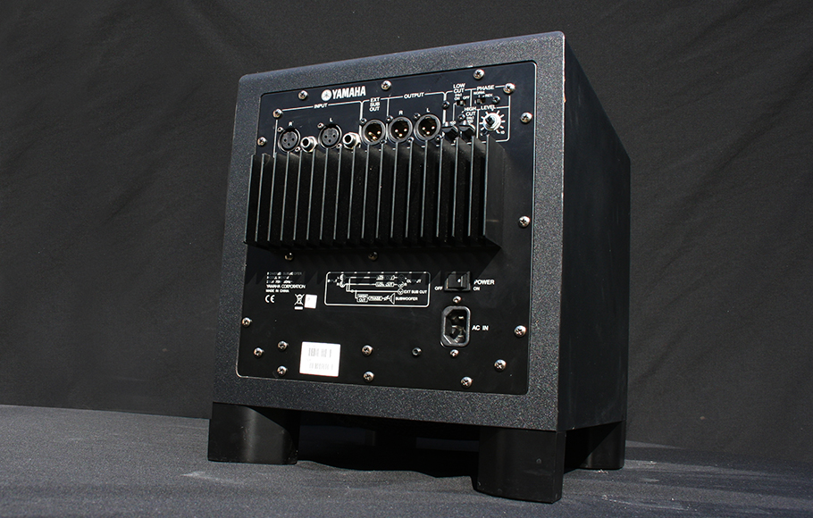 Yamaha HS10W ساب ووفر مانیتورینگ