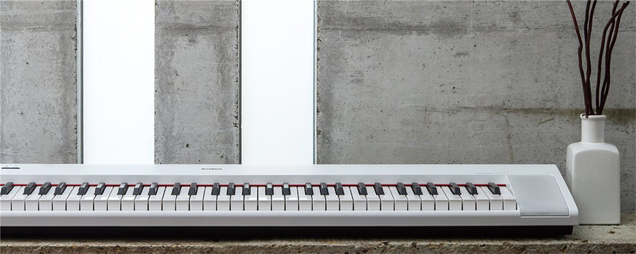 Yamaha NP12WH پیانو دیجیتال
